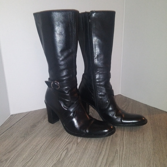 Charles David Calf Boot - Picture 5 of 10